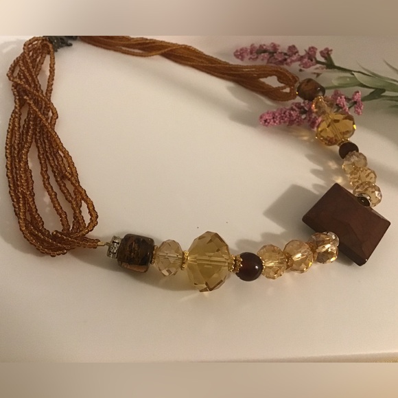 Brown Necklace - Picture 3 of 6